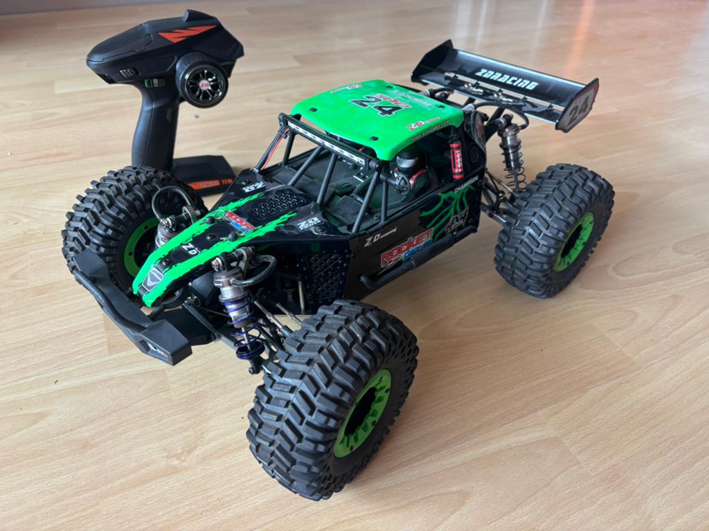 Rc auto 1/10 desert racer dbx10 met upgrades 80kmh, Elektro, Auto offroad, Ophalen of Verzenden, Zo goed als nieuw