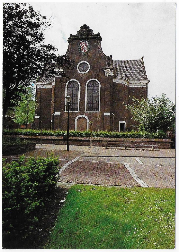 Westzaan Ned Herv Kerk Gelopen Ansichtkaart ( B4600), Verzamelen, Ophalen of Verzenden, 1980 tot heden, Gelopen