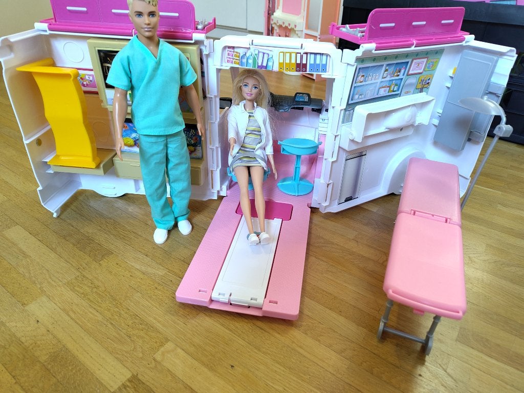 Barbie dokter set, Ophalen of Verzenden, Gebruikt, Barbie