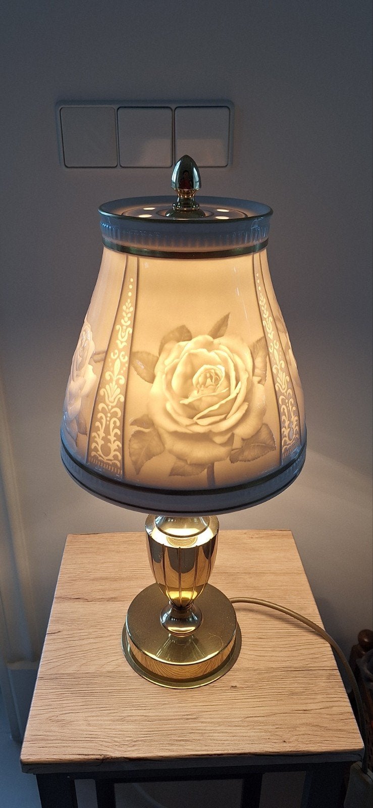 PMP Plaue porseleinen lamp met lithophane rozen, Antiek en Kunst, Ophalen