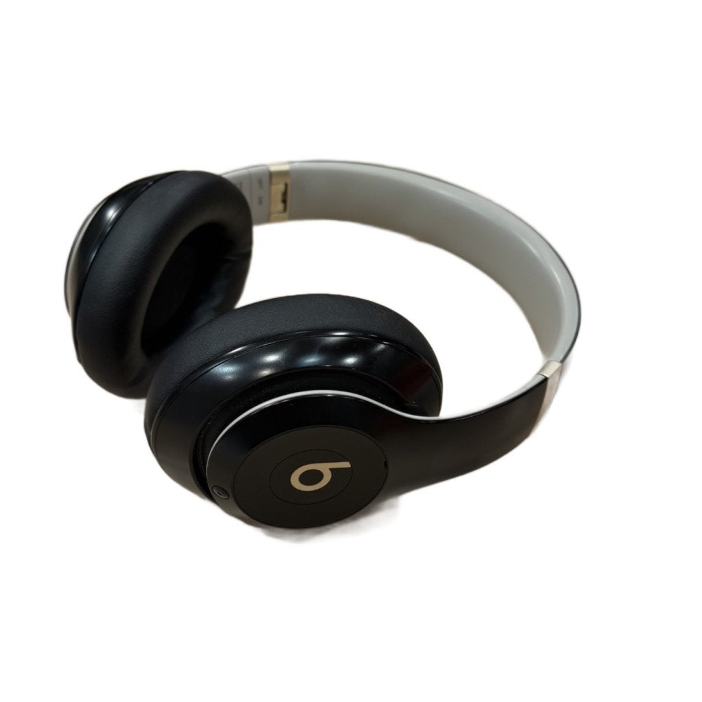 Beats studio Pro Zwart Goud Bluetooth koptelefoon met ANC, Beats, Zo goed als nieuw, Support@beats.com, Beats Electronics LLC
Beats by Dr. Dre
8600 Hayden Place
Culver City, CA 90232
United States