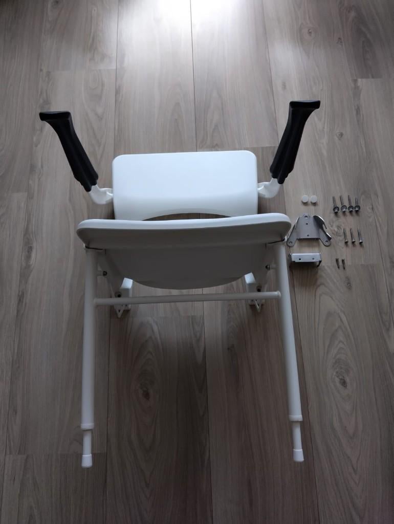 Douchezitting / Douchestoel Handicare Linido met hulppoten, Ophalen, Zo goed als nieuw