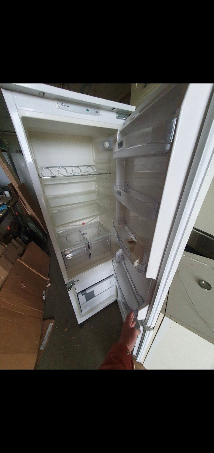 Whirlpool koelvries combinatie inbouw, Witgoed en Apparatuur, 200 liter of meer, Ophalen, Met aparte vriezer, 160 cm of meer