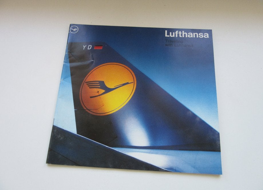 Lufthansa brochure Traveling with Lufthansa, Verzenden, Zo goed als nieuw, Overige typen