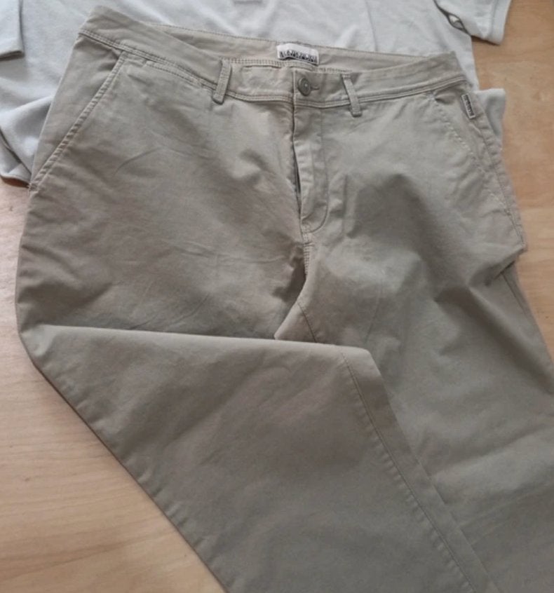 Napapijri Broek, Maat 52/54 (L), Beige, Ophalen of Verzenden, Zo goed als nieuw