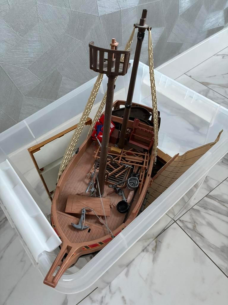 Playmobil - piratenschip en ridders, Ophalen, Gebruikt