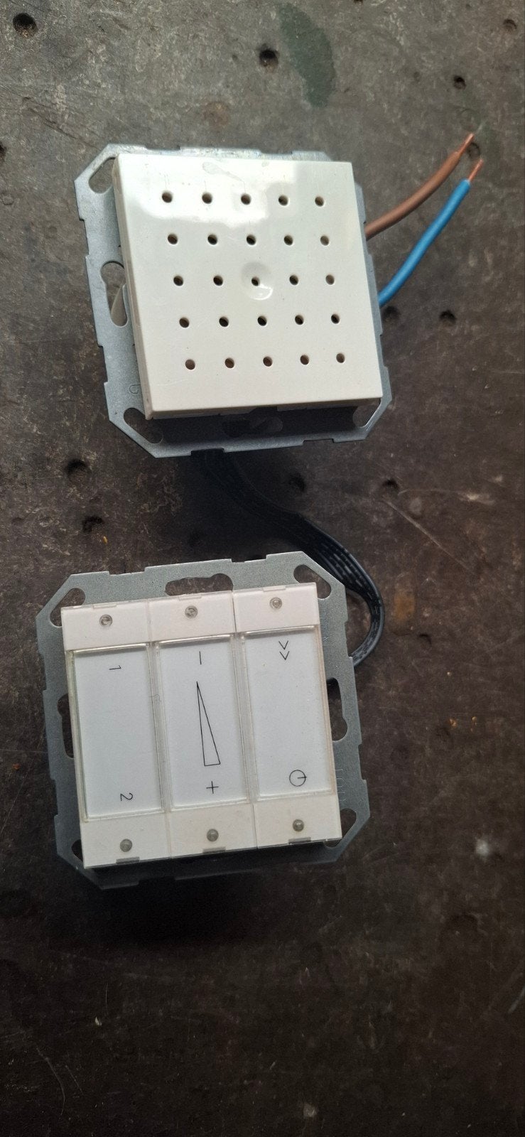 Gira inbouw radio set, Ophalen of Verzenden, Gebruikt, Gira, Dimmer
