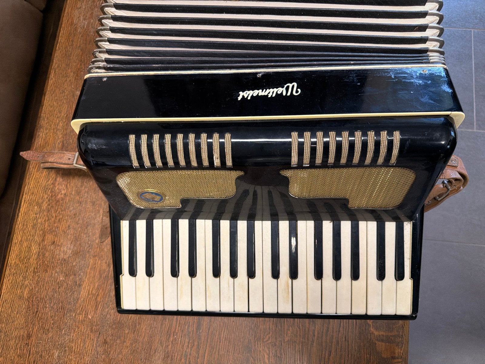 Weltmeister Accordeon 120 bas, Muziek en Instrumenten, Ophalen, Gebruikt, Overige formaten, Toetsaccordeon