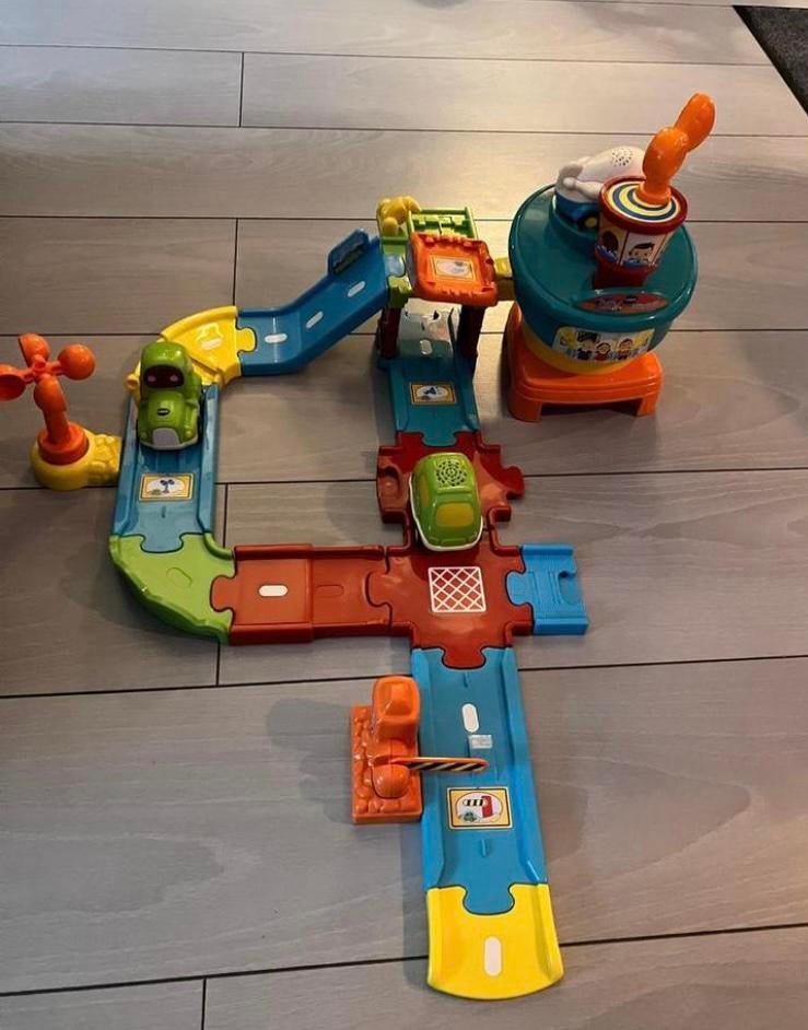 Vtech vliegveld, Kinderen en Baby's, Speelgoed | Vtech, Ophalen, Gebruikt