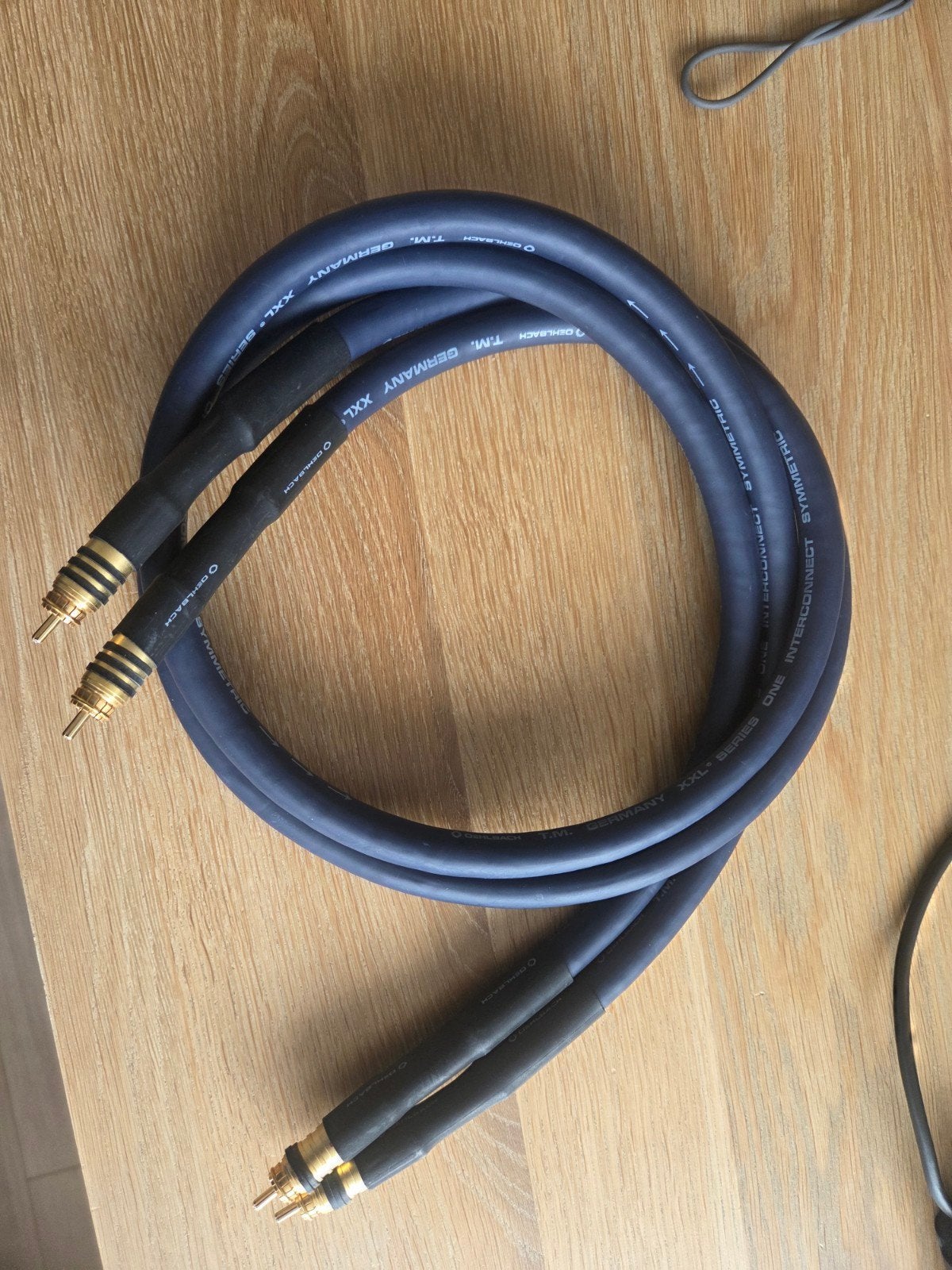Oehlbach XXL Cinch kabels 125 cm, Audio, Tv en Foto, Ophalen of Verzenden, Gebruikt, Minder dan 2 meter, Interlink-kabel