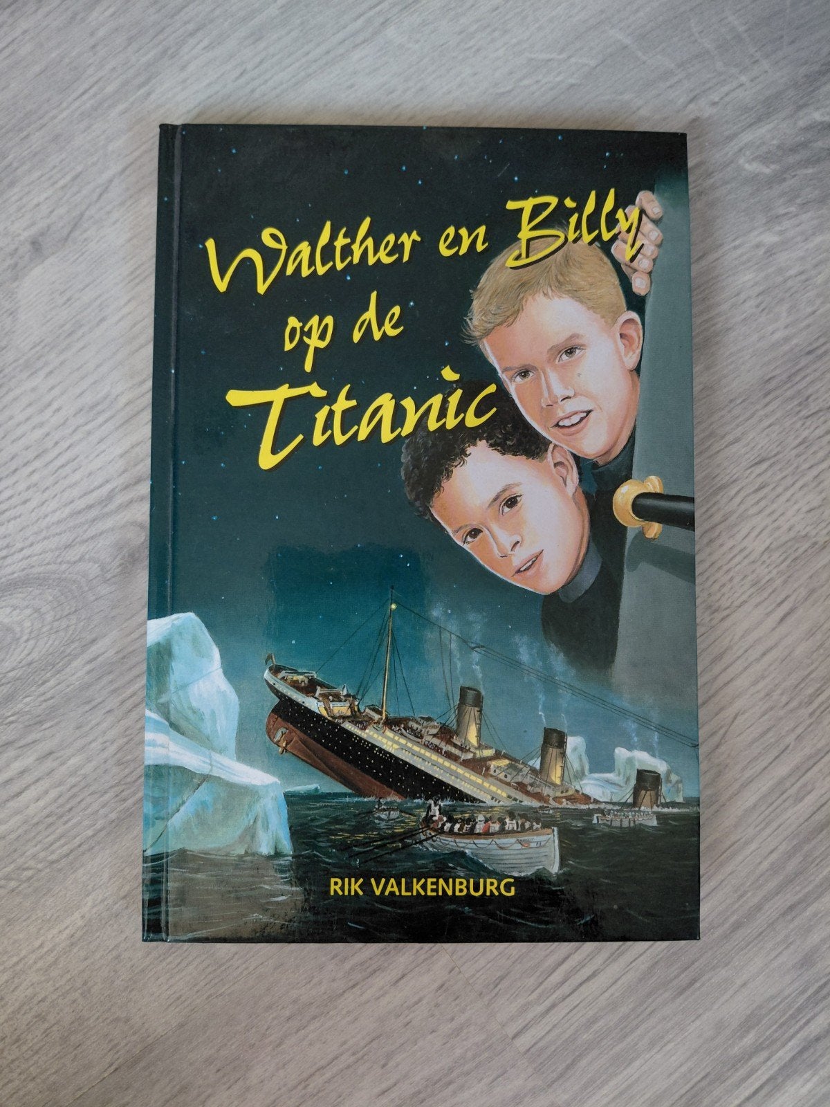 Rik Valkenburg - Walther en Billy op de Titanic, Fictie algemeen, Ophalen of Verzenden, Zo goed als nieuw, Rik Valkenburg