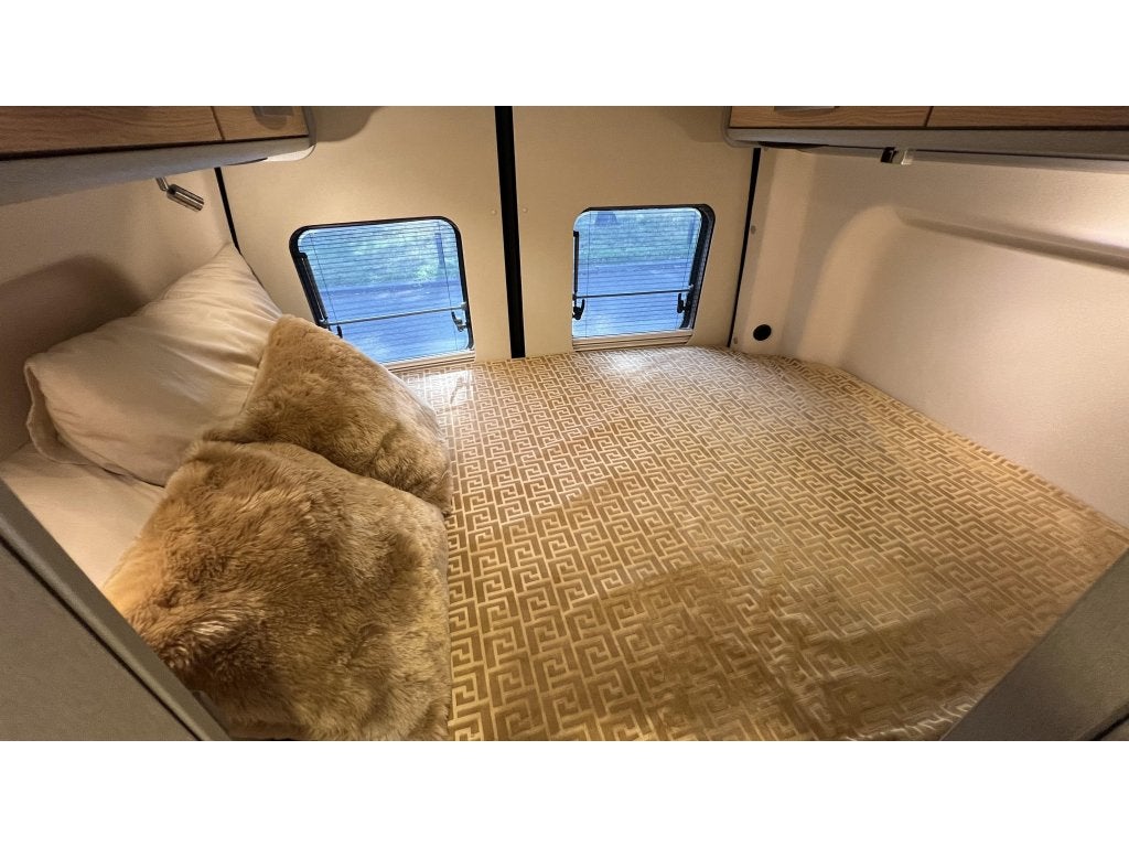 Hymer Free 600S AUTOMAAT DWARSBED + HEFBED 360 CAMERA HEFDAK, Caravans en Kamperen, Automaat, Ringverwarming, Bedrijf, Diesel