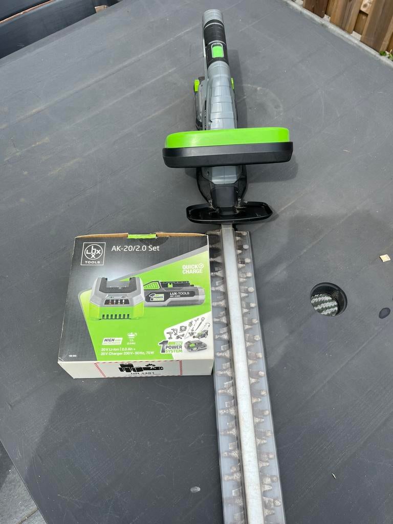 Lux tools heggenschaar, Tuin en Terras, Heggenscharen, Gebruikt, Accu, Ophalen