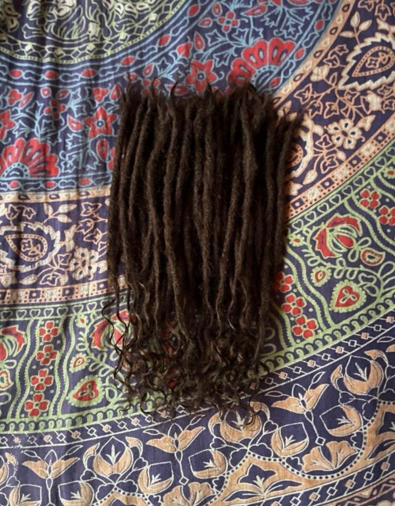 Setje donkerbruine human hair clip dreads extensions 260€, Sieraden, Tassen en Uiterlijk, Uiterlijk | Haarverzorging, Nieuw, Pruik of Haarverlenging