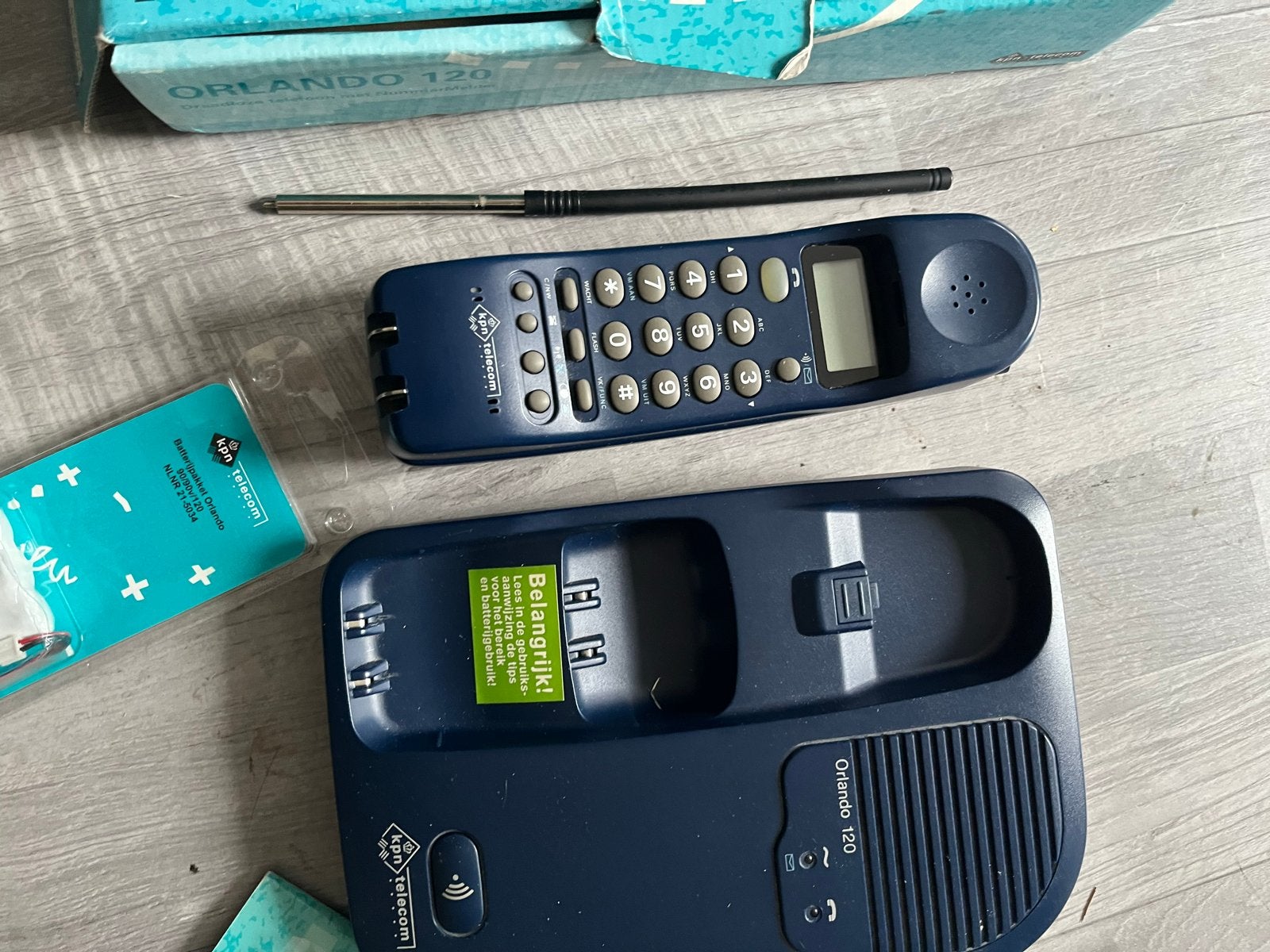 KPN Telecom Orlando 120 draadloze telefoon - Nieuw uit 1998, Ophalen of Verzenden, Nieuw, 1 handset