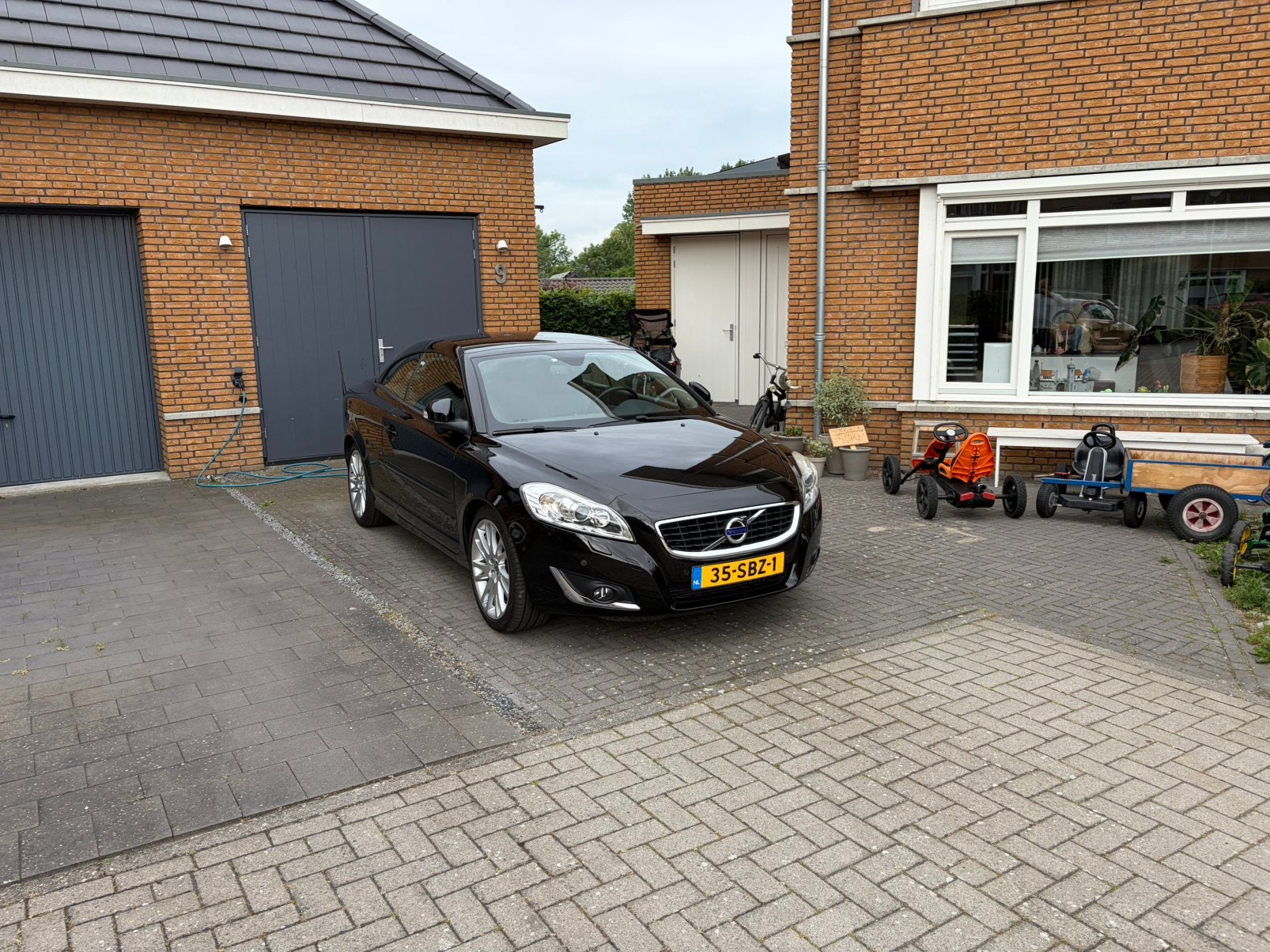 Volvo C70 2.5 T5 Geartronic 2011 - Polestar - Ember Black, Auto's, C70, Cabriolet, 4 stoelen, Bruin