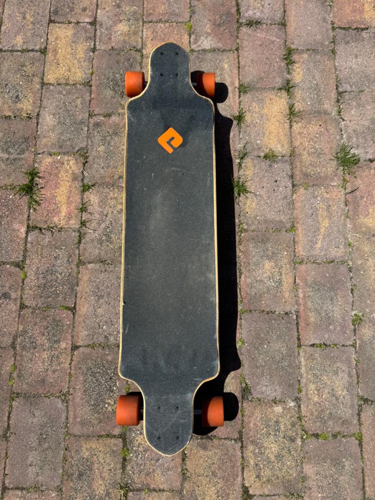 Atom Longboard 41” Drop Through – Cruiser / Carve Board, Ophalen of Verzenden, Gebruikt, Overige typen, Longboard