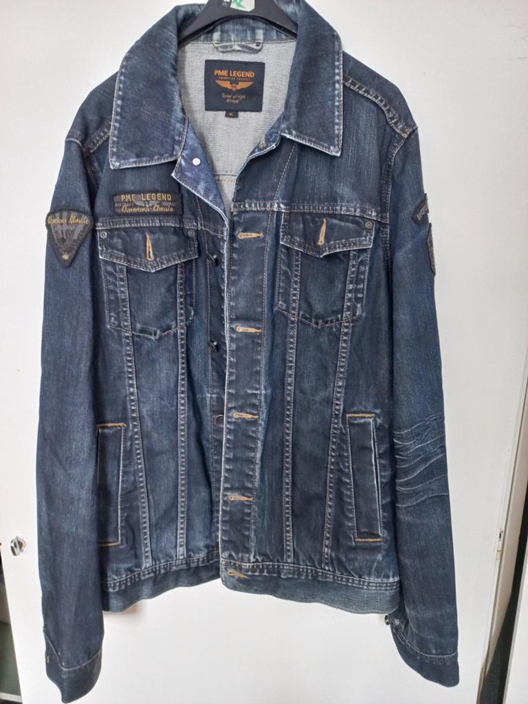 Nette PME Legend spijkerjas XL met minuscuul gaatje, Blauw, Maat 56/58 (XL), Ophalen of Verzenden, PME Legend