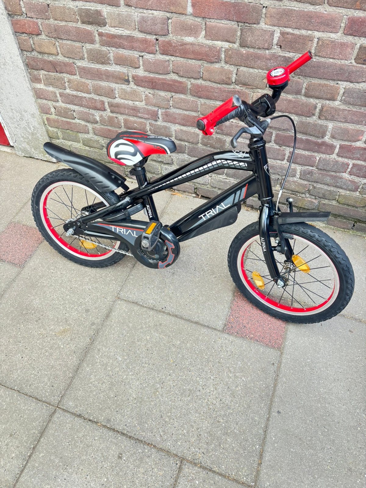 JONGENSFIETS 16 INCH ALPINA TRAIL, Ophalen, Zo goed als nieuw, Staal, 16 tot 20 inch