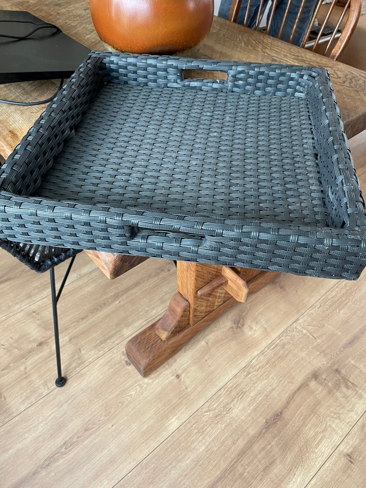 Dienblad buiten tuinset, Huis en Inrichting, Woonaccessoires | Dienbladen, Ophalen, Zo goed als nieuw, Vierkant, Hout