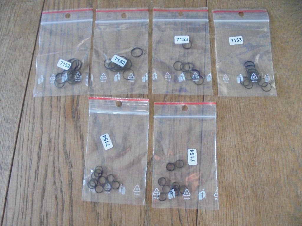 Marklin HO Antislipbandjes (10) loks 7154 - 7153 - 7152, Treinset, Gelijkstroom of Wisselstroom, Nieuw, Ophalen of Verzenden