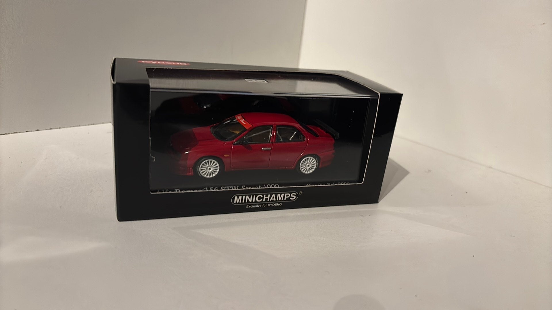 alfa reomeo 156 stw street 1999 minichamps 1.43, Auto, Ophalen of Verzenden, MiniChamps, A