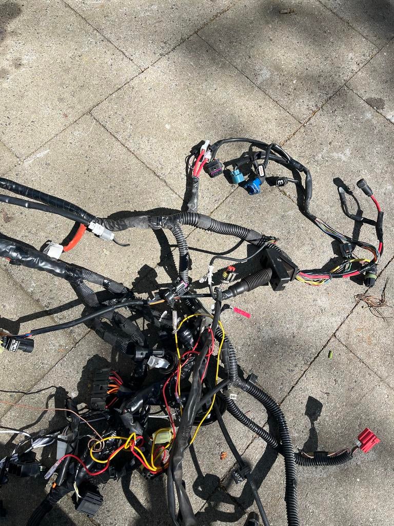 Vespa Sprint iGET Kabelboom Euro 5, Fietsen en Brommers, Brommeronderdelen | Scooters, Gebruikt, Vespa, Overige typen, Ophalen of Verzenden