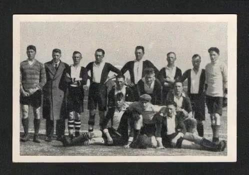 Voetbalplaatje Muntendam 1939 (47)., Ophalen of Verzenden, Zo goed als nieuw