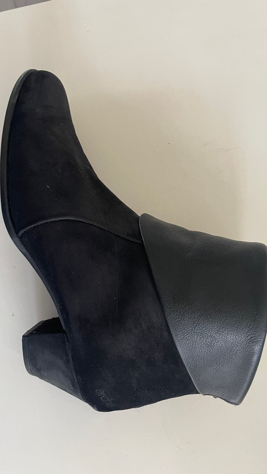 Te koop: laarzen, Arche, zwart, 40, Ophalen of Verzenden, Zo goed als nieuw, Zwart, Hoge laarzen