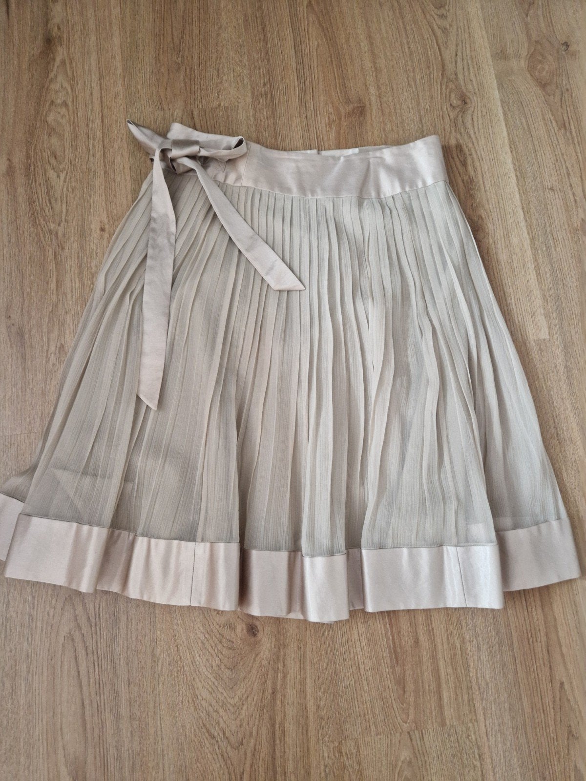 Mart Visser geplooide rok met strik - Maat 42, Kleding | Dames, Rokken, Mart Visser, Beige, Maat 42/44 (L), Ophalen of Verzenden