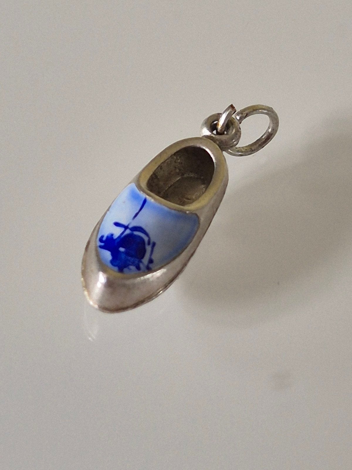 Zilveren hangertje klomp deftsblauw 476, Zilver zolder, Nieuw, Ophalen of Verzenden, Zilver zolder