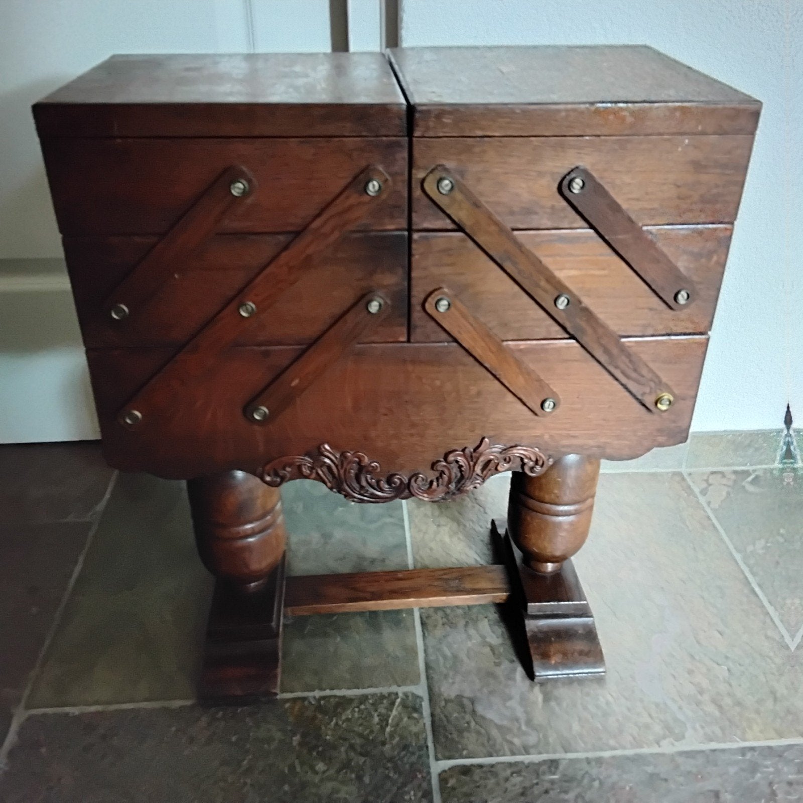 Vintage antiek houten naaibox / naaikastje met inhoud, Ophalen of Verzenden