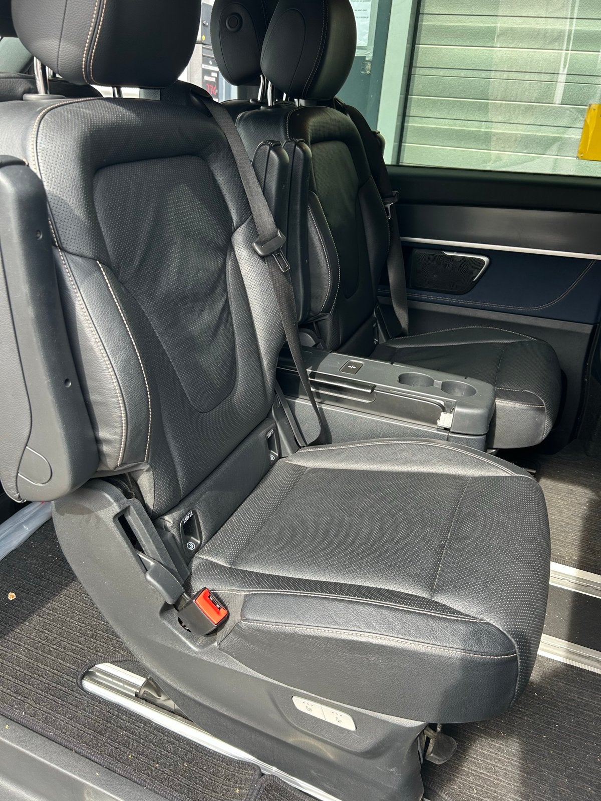 Mercedes EQV/V-Klasse Stoelen met Tafel - Zwart Leer, Ophalen of Verzenden, Gebruikt, Mercedes-Benz
