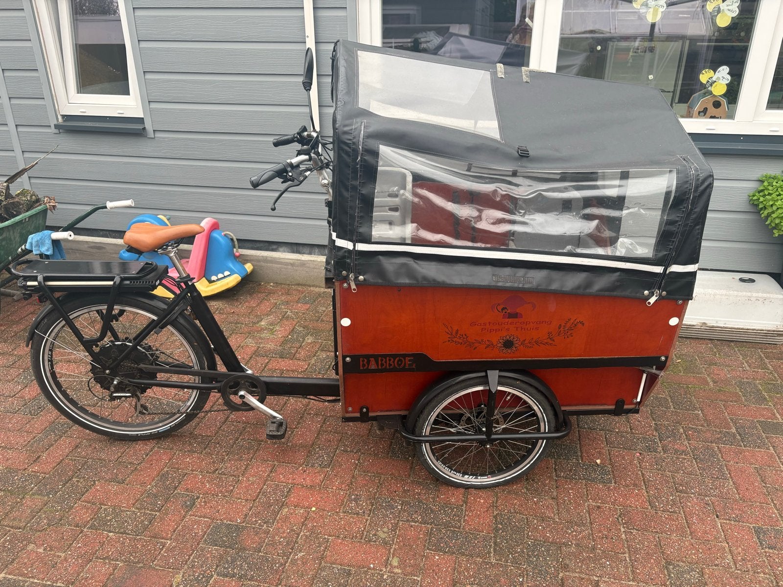 Babboe Max-E bakfiets met huif, Ophalen, Gebruikt, 4 kinderen of meer, Elektrisch