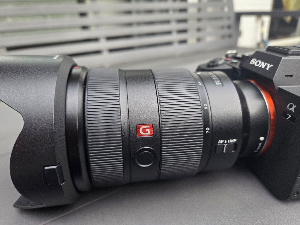 Sony FE 24-70mm F2.8 GM – SEL2470GM – als nieuw + UV-filter, Audio, Tv en Foto, Sony E-mount, Sony, Beeldstabilisatie, Ophalen of Verzenden