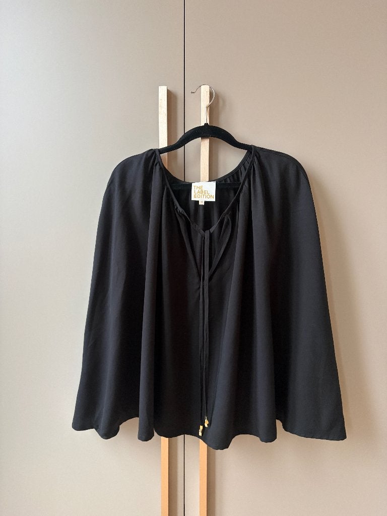 The Label Edition zwarte tuniek / top. Maat M, Kleding | Dames, Maat 38/40 (M), The Label Edition, Verzenden, Zwart