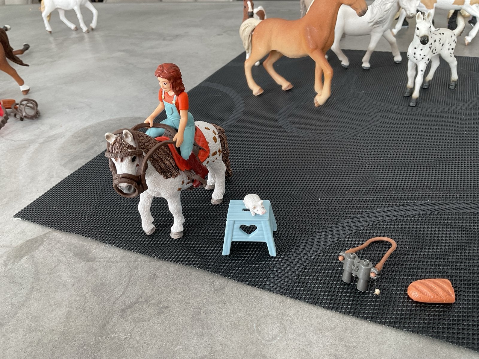 Schleich paardenspeelset met Mia & Spotty accessoires 42518, Ophalen of Verzenden, Zo goed als nieuw, Jongen of Meisje