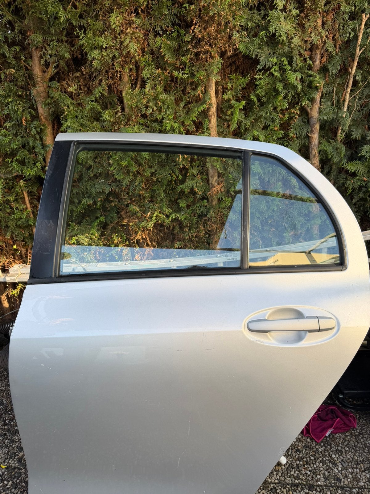 Toyota yaris achterdeur links, Auto-onderdelen, Ophalen