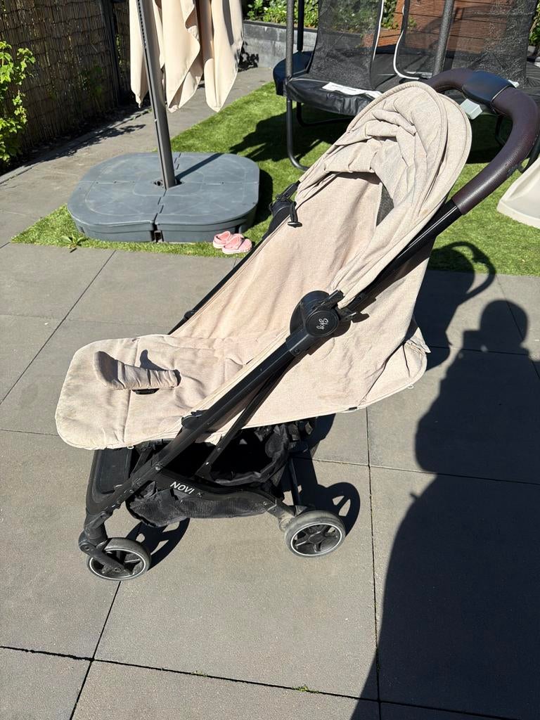 Maxi-Cosi Nova buggy - Beige, Ophalen of Verzenden, Gebruikt, Maxi-Cosi, Verstelbare rugleuning