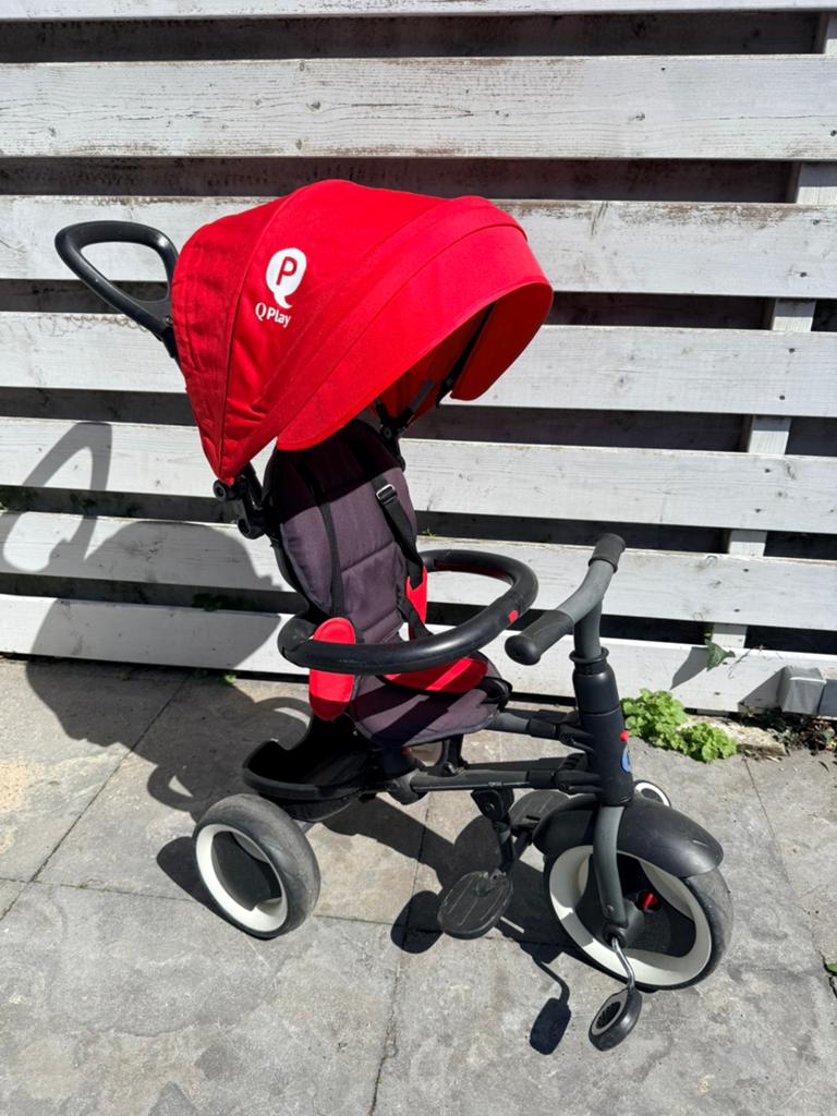 Luxe QPlay driewieler met duwstang en zonnekap– goede staat!, Ophalen, Gebruikt, Duwstang