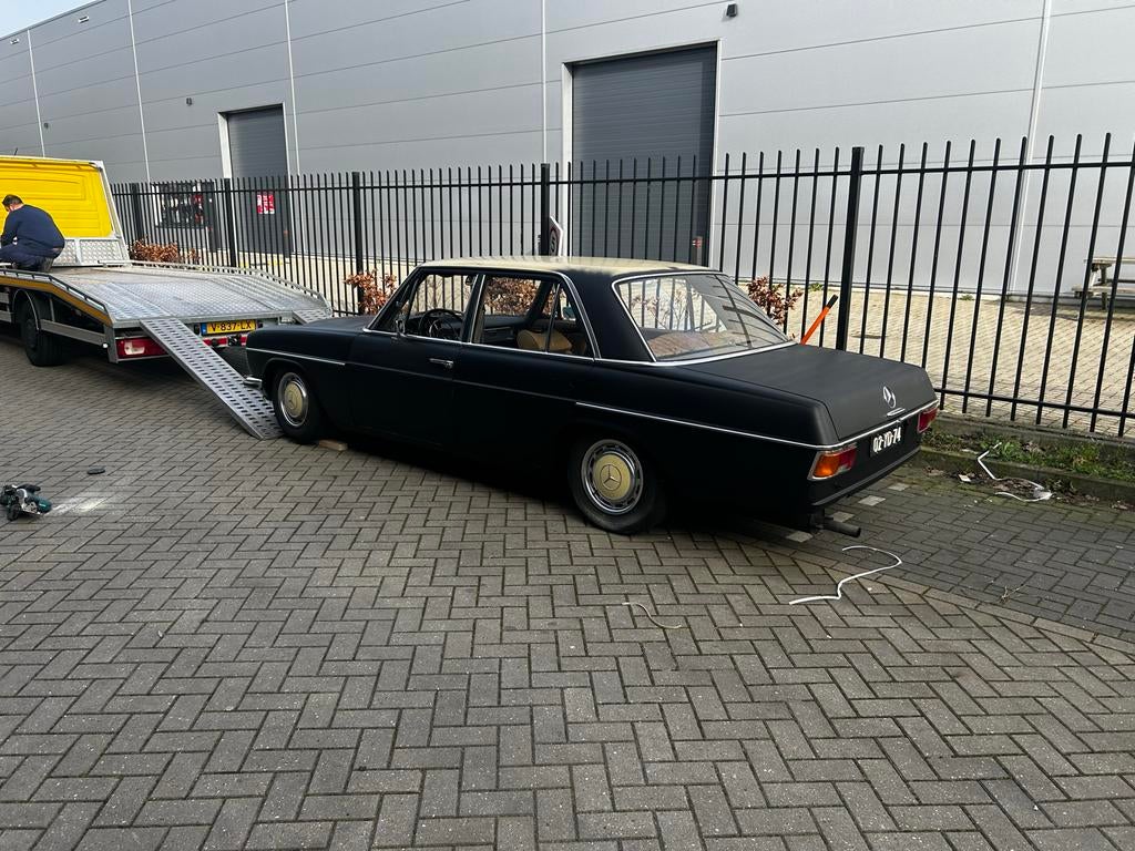 Hobby autospuiter gezocht voor Mercedes W115 oldtimer, Auto-onderdelen, Ophalen of Verzenden, Mercedes-Benz