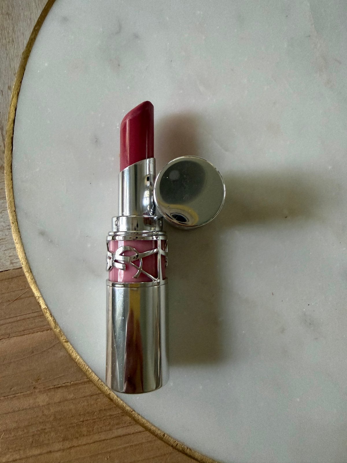 YSL Loveshine Lipstick - Gebruikt, Sieraden, Tassen en Uiterlijk, Gebruikt, Lippen, Ophalen of Verzenden, Make-up