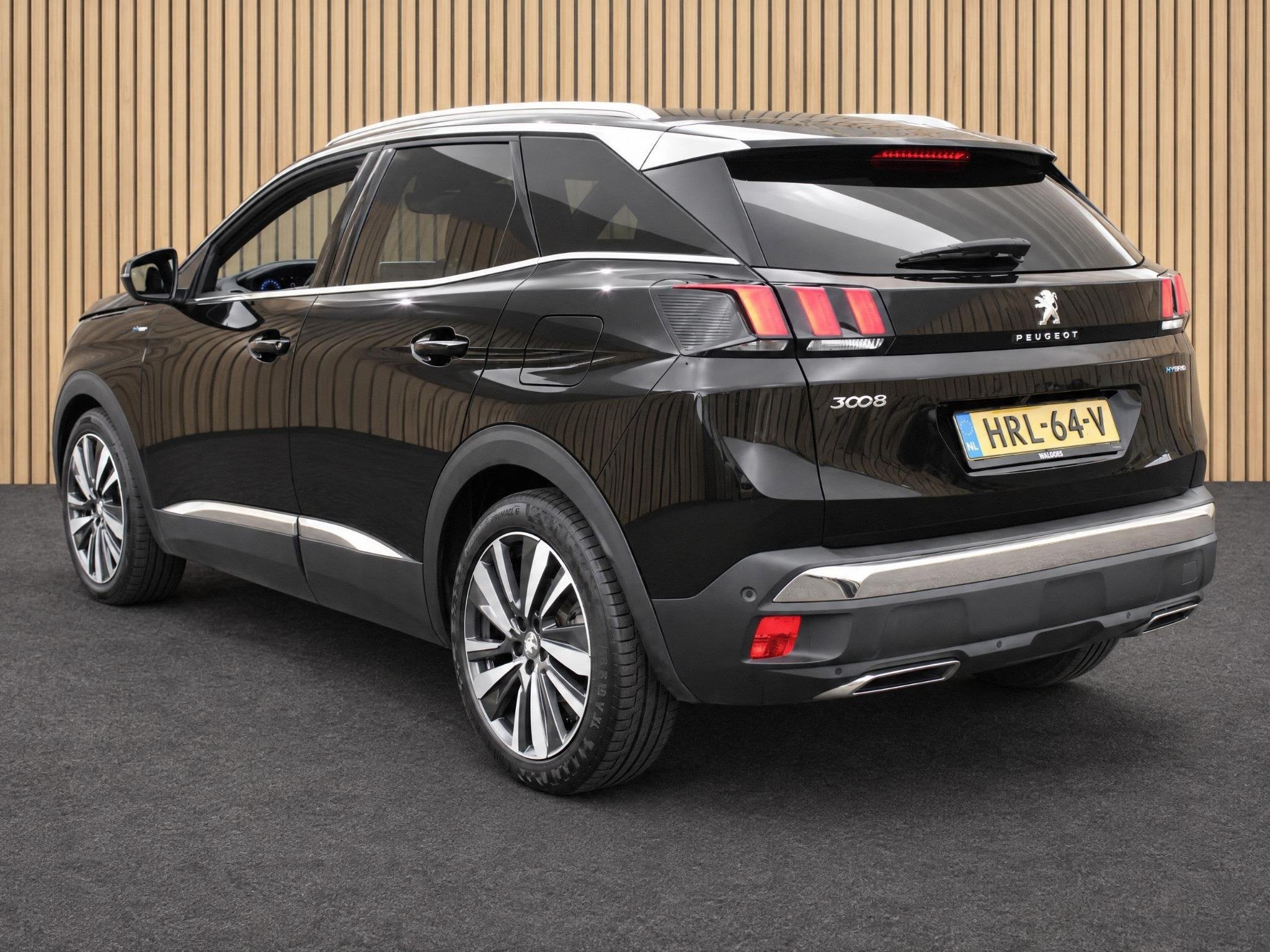 Peugeot 3008 1.6 HYbrid 225 GT Navigatie / Camera, 12 maanden, 4 cilinders, Zwart, Plug-in hybride