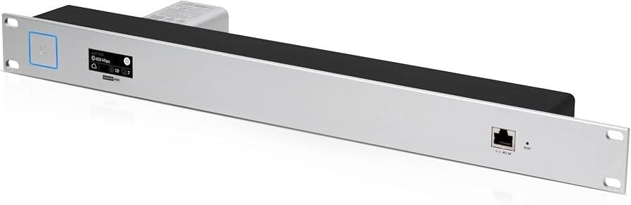 Unifi Cloud Key G2 met Rackmount Kit, Verzenden, Zo goed als nieuw, Router, Ubiquiti UniFi