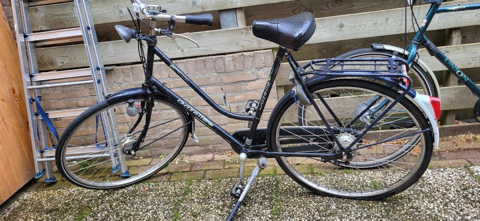 Twee opknapfietsen gratis af te halen, Ophalen, Gebruikt, Gazelle