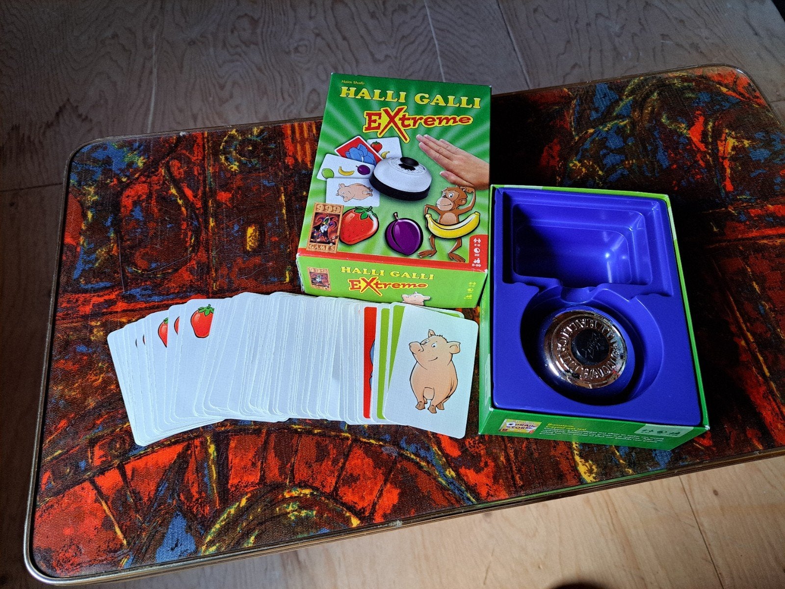Halli Galli Extreme - Leuk kaartspel voor het hele gezin, Hobby en Vrije tijd, Drie of vier spelers, Ophalen of Verzenden, Gebruikt