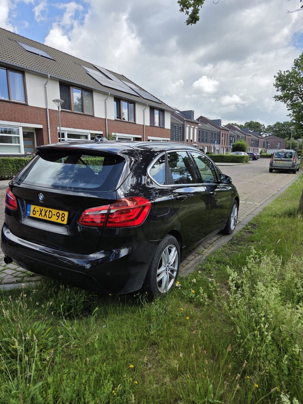 BMW 2-Serie Active Tourer 218i 136pk 2014 Zwart, Auto's, BMW, Particulier, 2-Serie Active Tourer, Benzine, A, MPV, Handgeschakeld