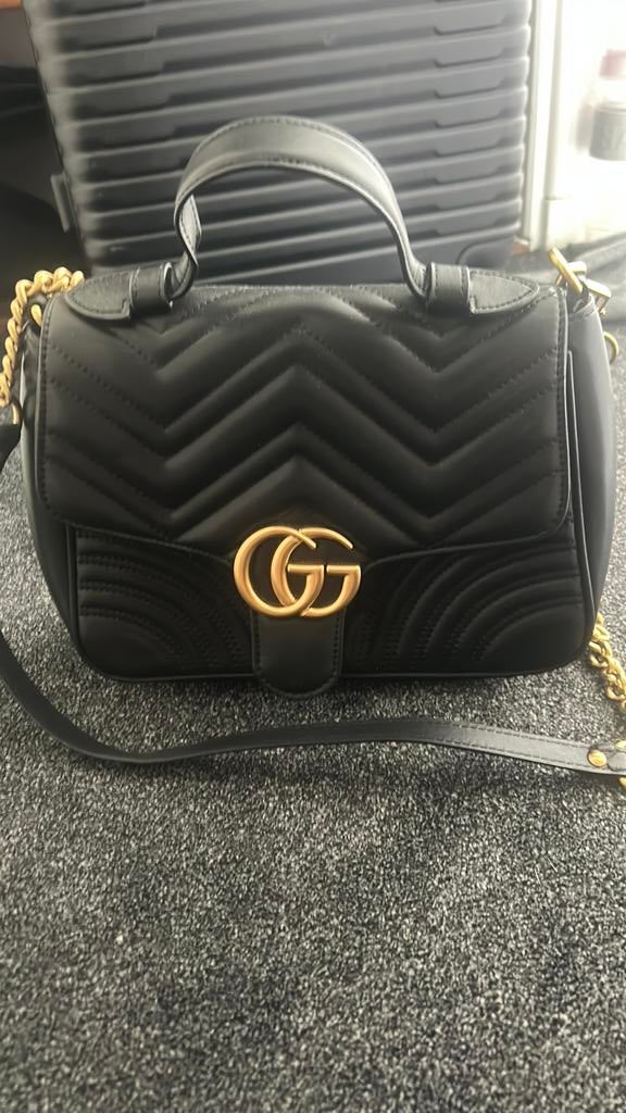 Gucci tas, Sieraden, Tassen en Uiterlijk, Ophalen of Verzenden, Zo goed als nieuw, Zwart, Schoudertasje