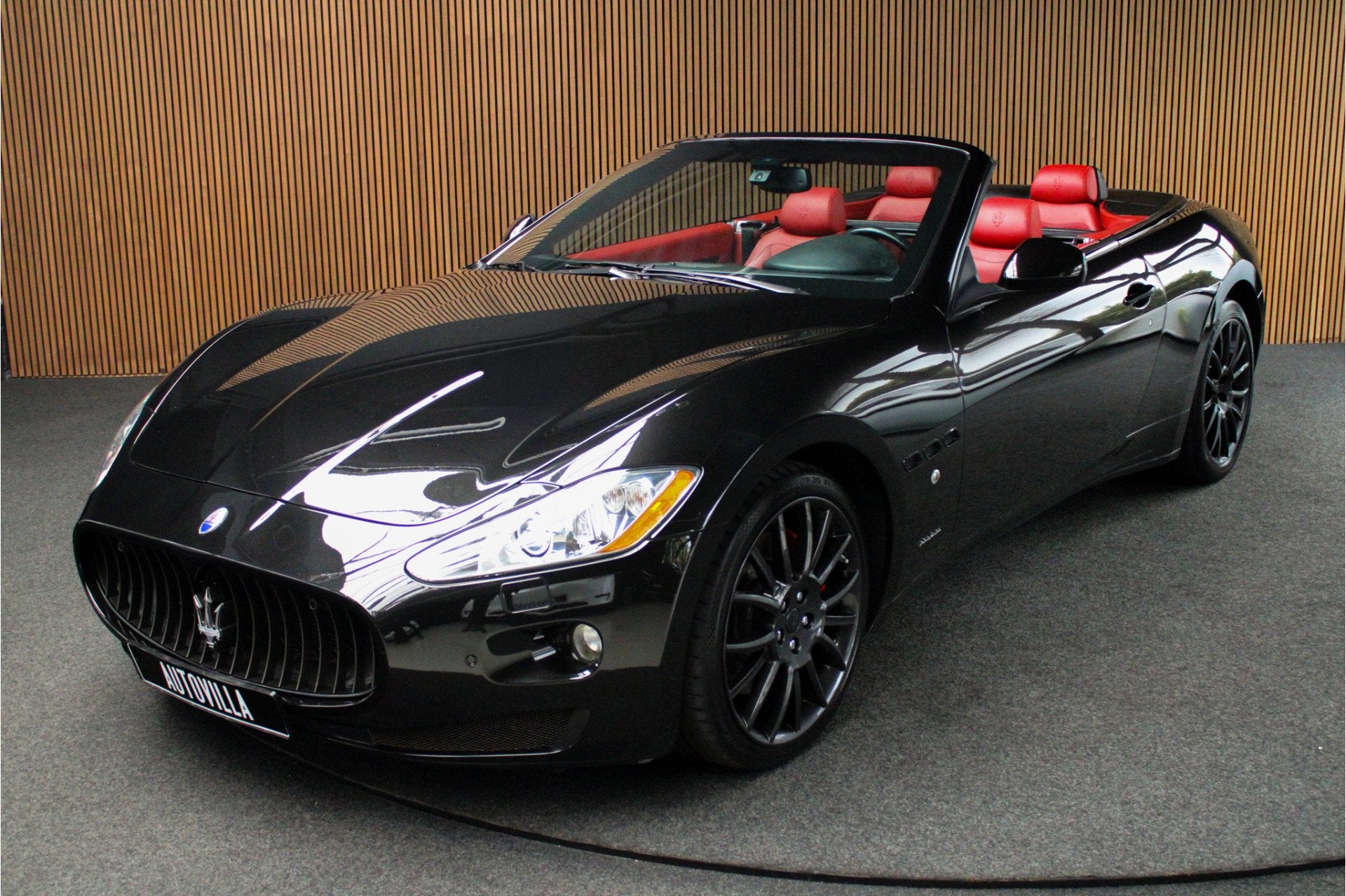 Maserati GranCabrio 4.7 Navi Leer Bose Stoelverwarm. Black P, Auto's, Maserati, Automaat, Dealer onderhouden, Achterwielaandrijving