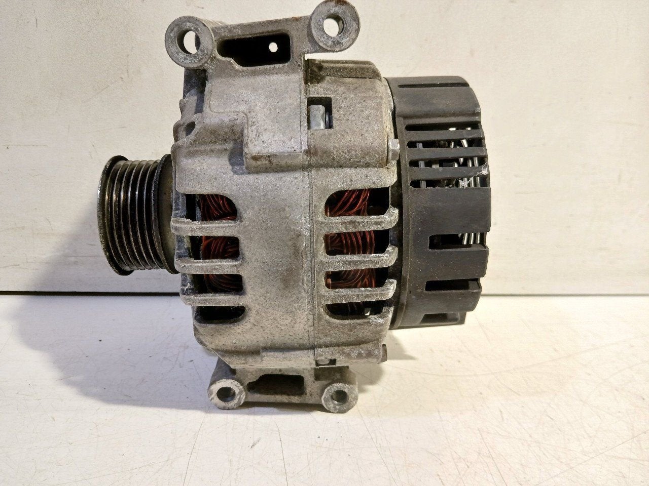 Dynamo Volkswagen Passat, Auto-onderdelen, Onderdelen@venauto.nl, Van der Ven Autorecycling B.V., Gebruikt, Seat